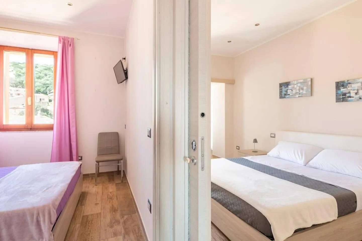 Le Scalette Apartman La Maddalena Olaszország